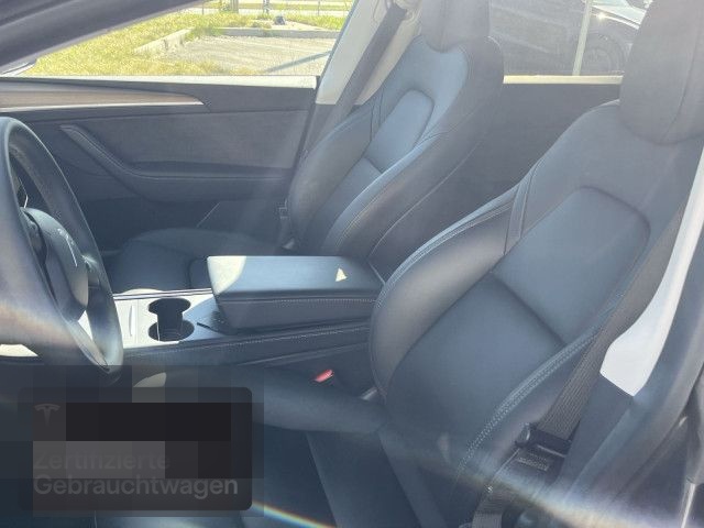 Tesla Model Y Long Range AWD foto 10