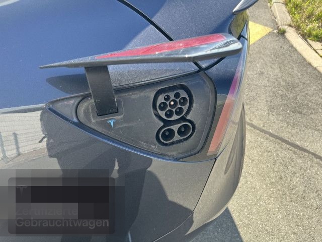 Tesla Model 3 Performance foto 19