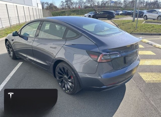 Tesla Model 3 Performance foto 5