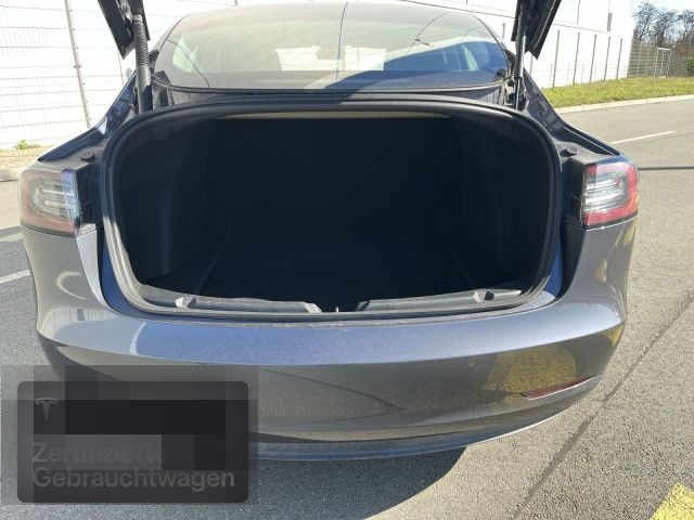 Tesla Model 3 Performance foto 9
