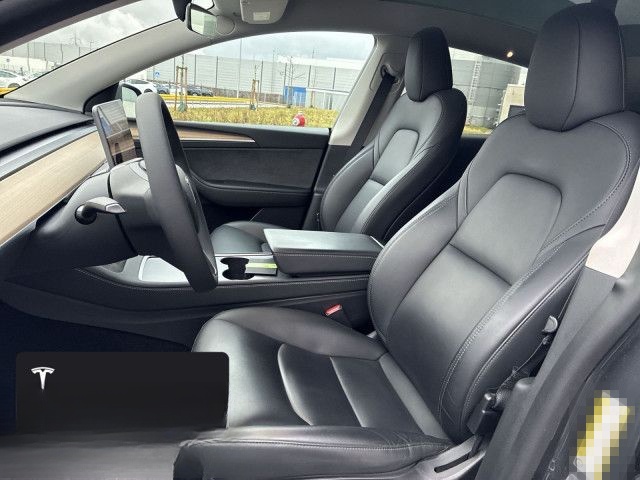 Tesla Model Y Long Range AWD foto 10