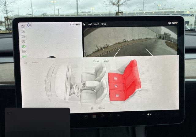 Tesla Model Y Long Range AWD foto 16