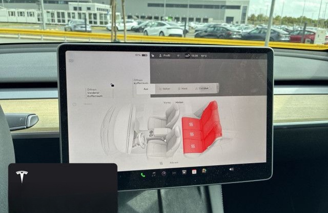 Tesla Model Y Long Range AWD foto 16
