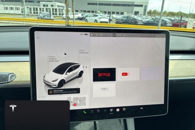 Tesla Model Y Long Range AWD foto 17