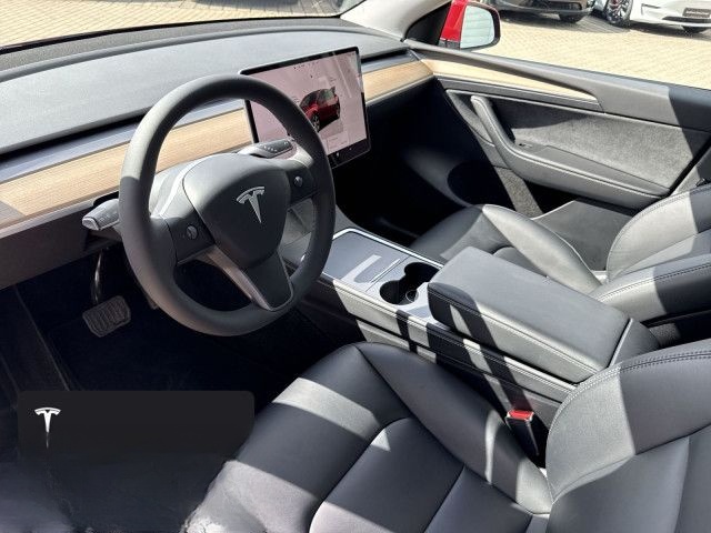 Tesla Model Y Long Range AWD foto 11