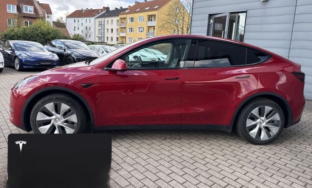 Tesla Model Y Long Range AWD foto 4