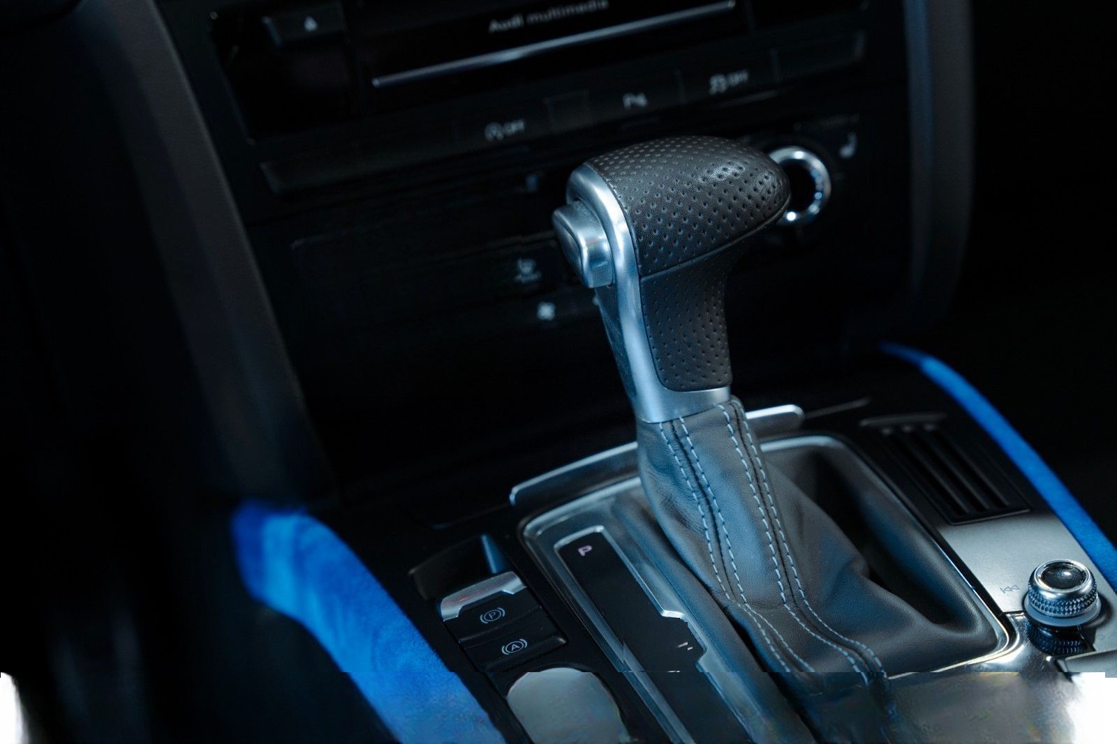 Audi A5 Coupe 2.0 TFSI quattro foto 11