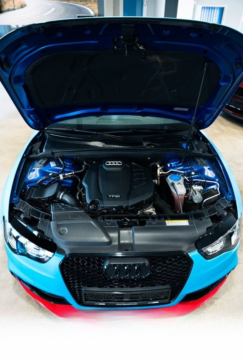 Audi A5 Coupe 2.0 TFSI quattro foto 14