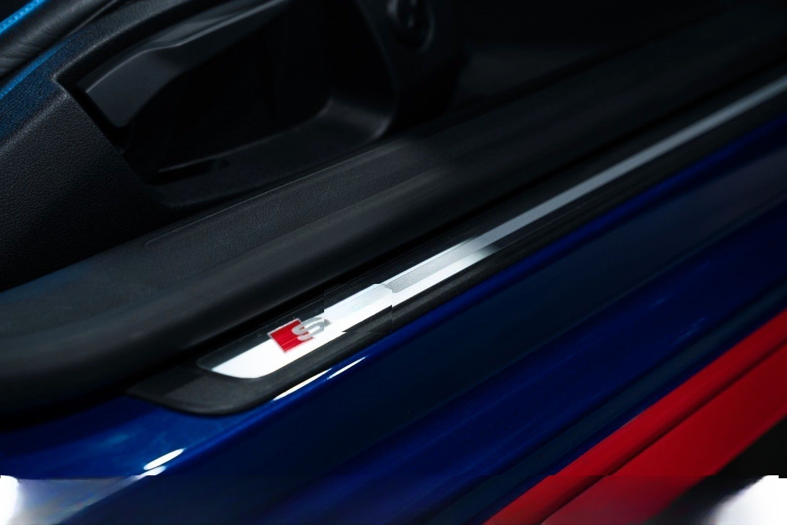 Audi A5 Coupe 2.0 TFSI quattro foto 16