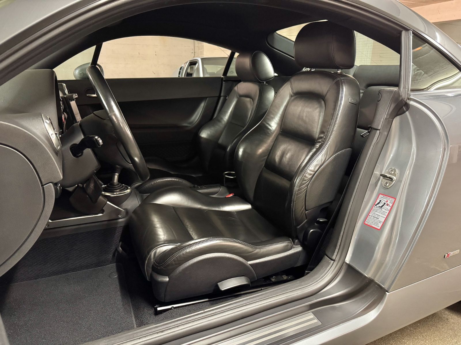 Audi TT Coupe 1.8T quattro 225 PS foto 7