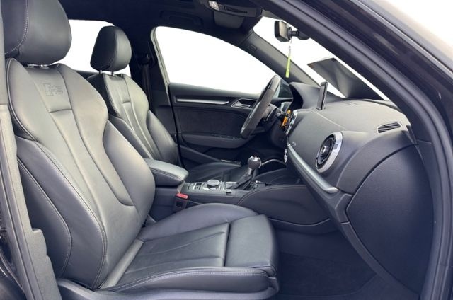 Audi RS 3 Sportback Leder LED Matrix Pano RFK ACC B&O foto 15