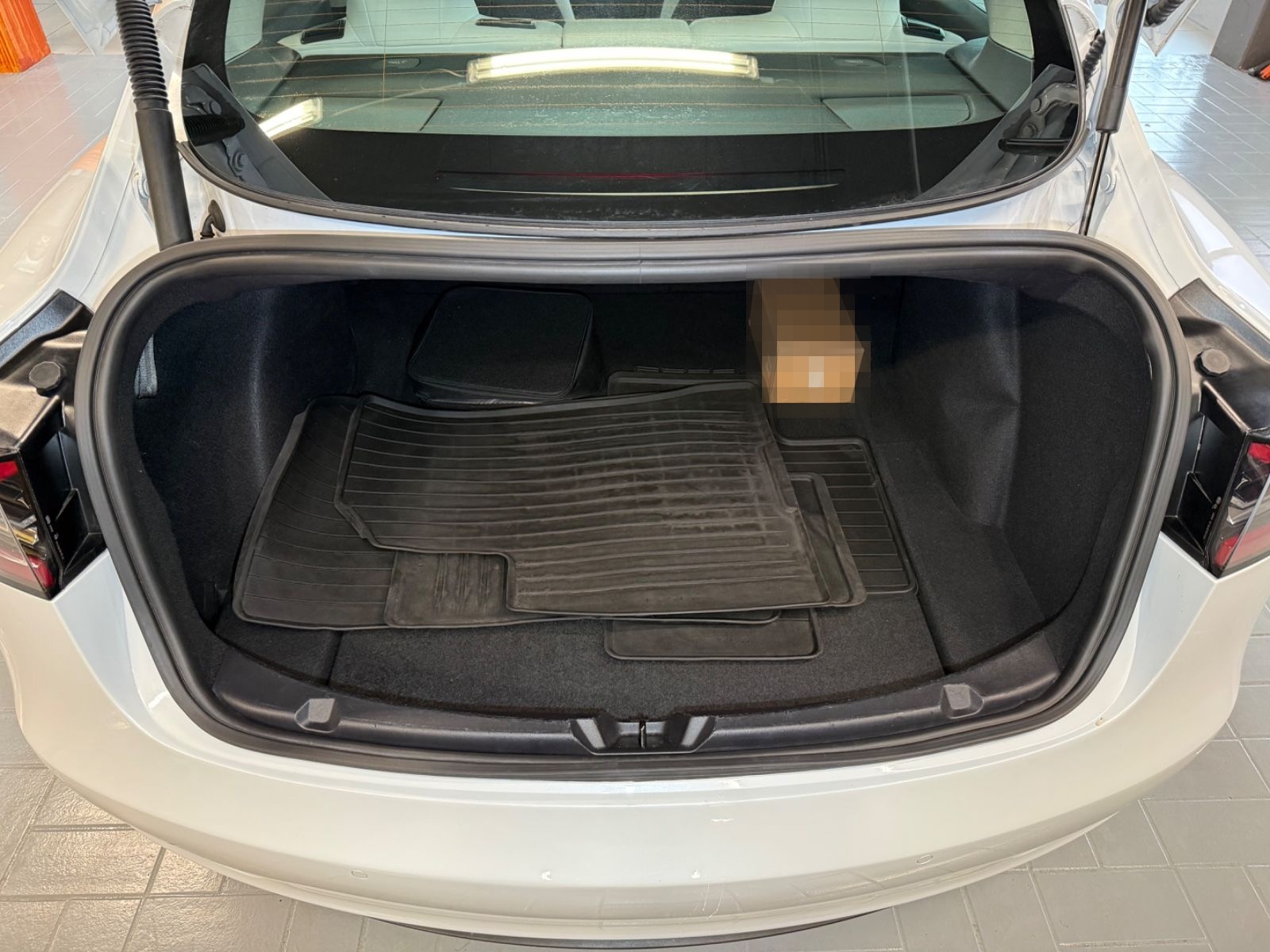 Tesla Model 3 Performance LEDER~NAVI~KAMERA~1-HAND foto 18