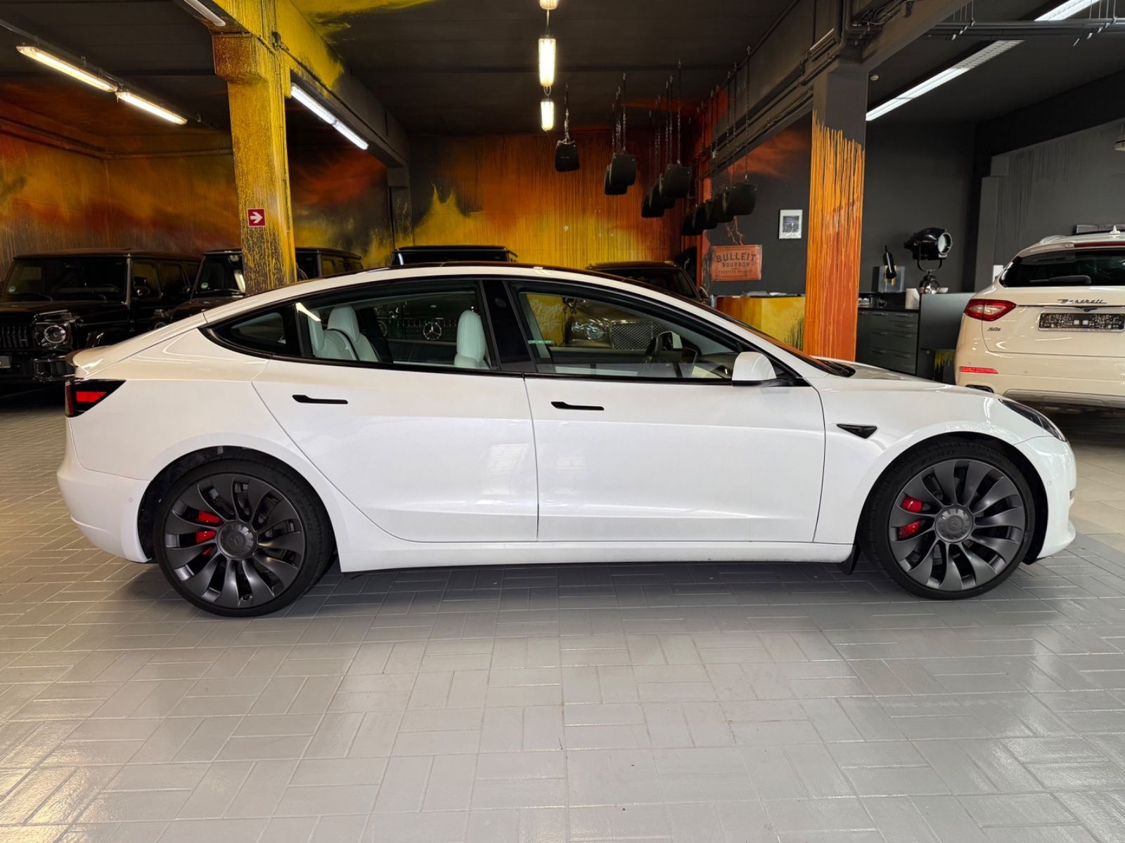 Tesla Model 3 Performance LEDER~NAVI~KAMERA~1-HAND foto 8
