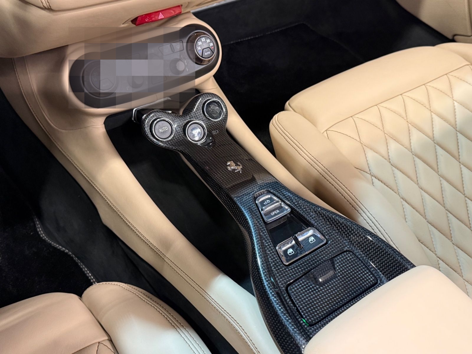 Ferrari California 4.3 V8 4-Sitzer foto 21