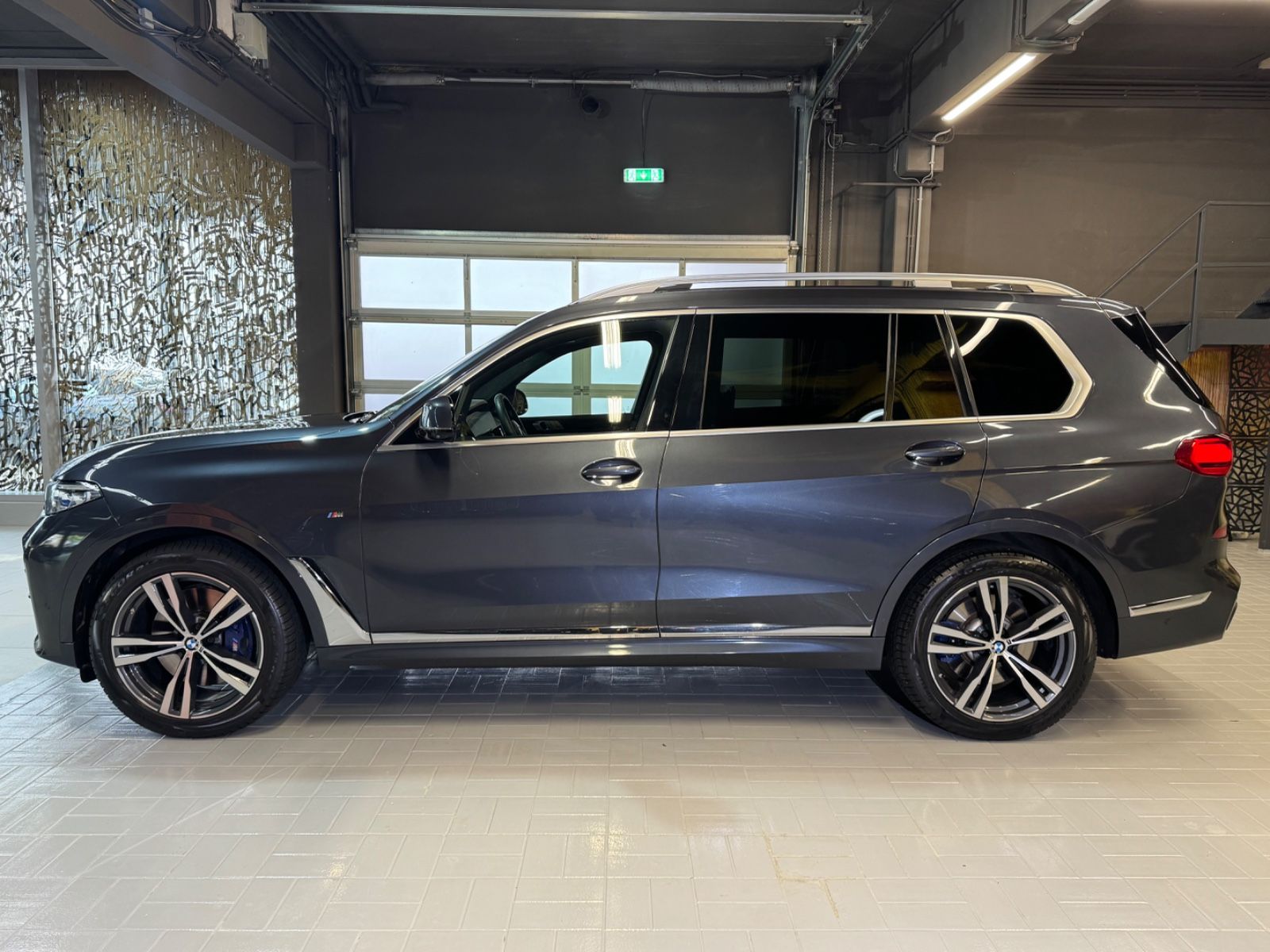 BMW X7 xDrive 30d M Sportpaket LASER~HUD~SKY LOUNGE~ foto 4