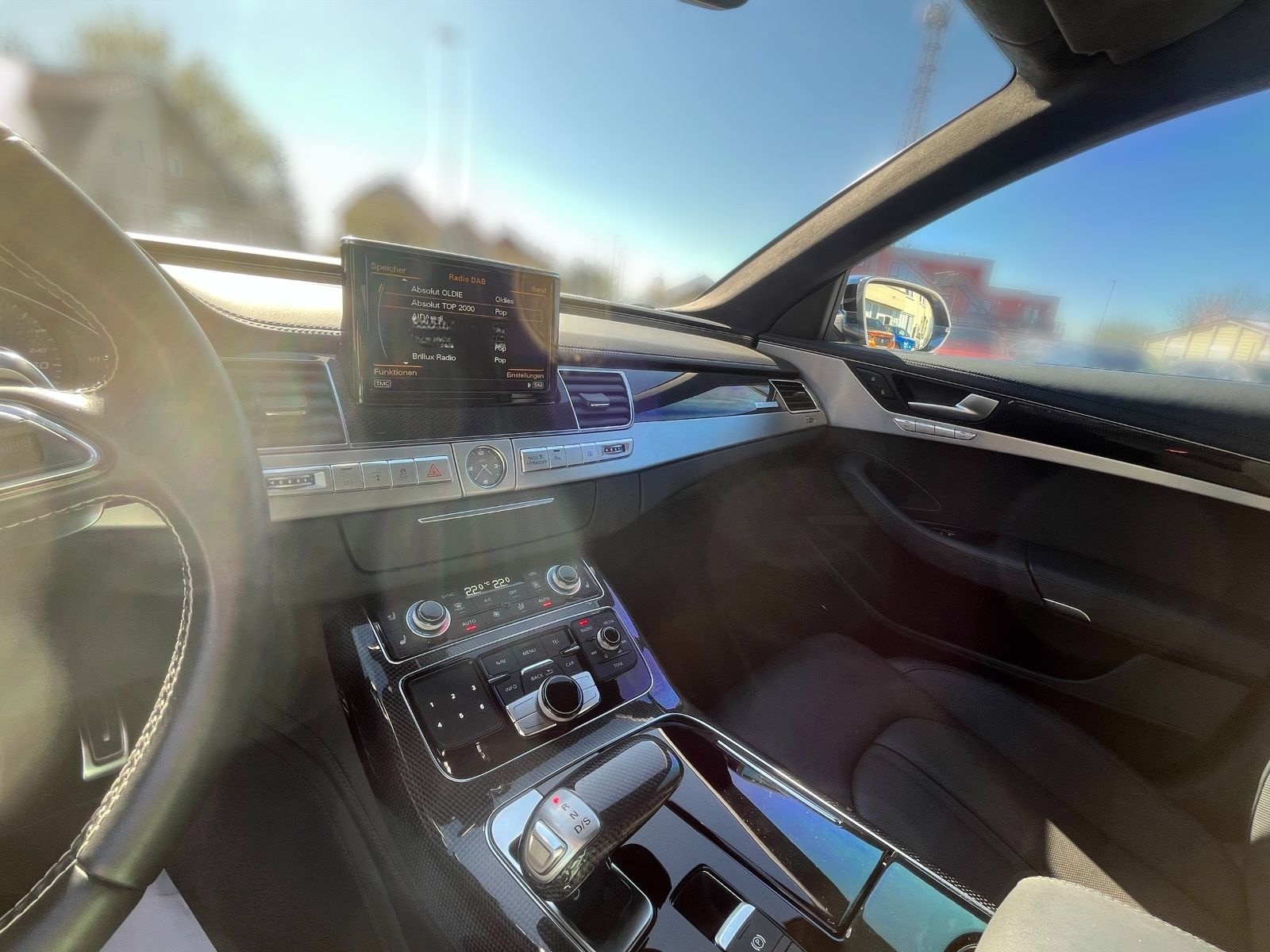 Audi S8 4.0 TFSI quattro foto 16