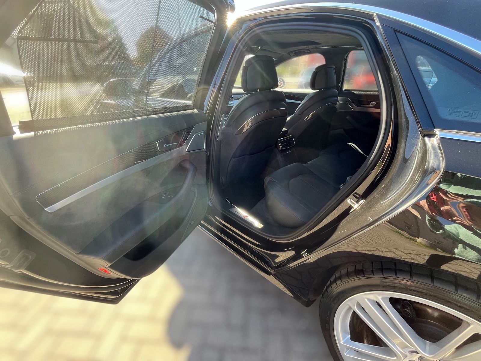 Audi S8 4.0 TFSI quattro foto 17