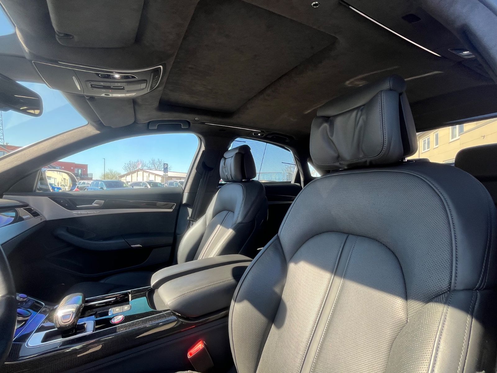 Audi S8 4.0 TFSI quattro foto 21