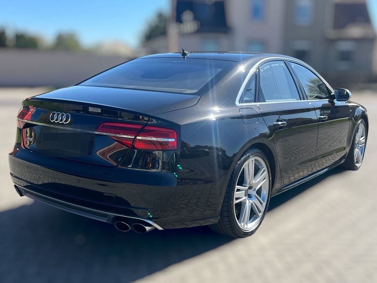 Audi S8 4.0 TFSI quattro foto 4
