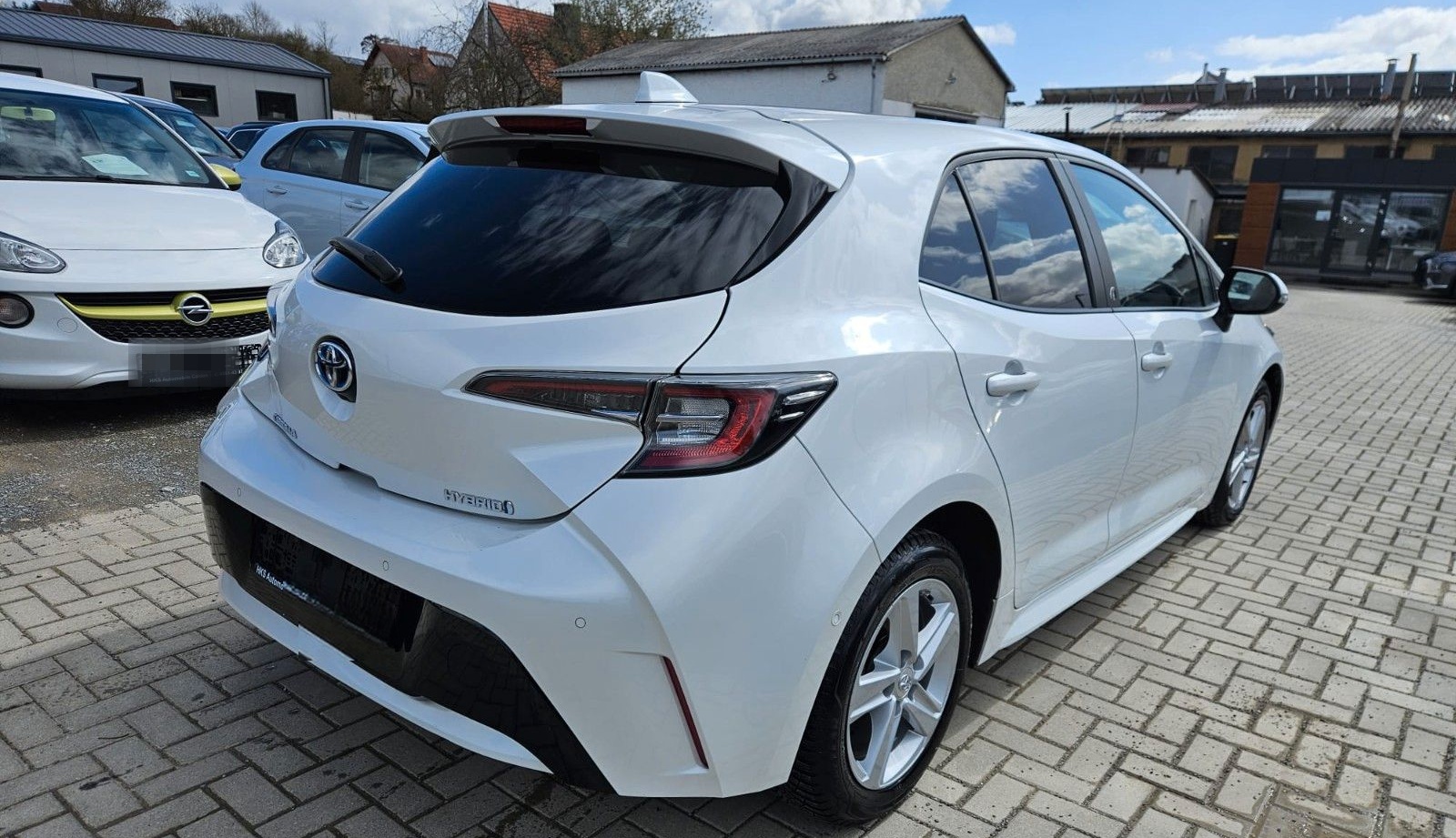Toyota Corolla Hybrid Team D foto 2