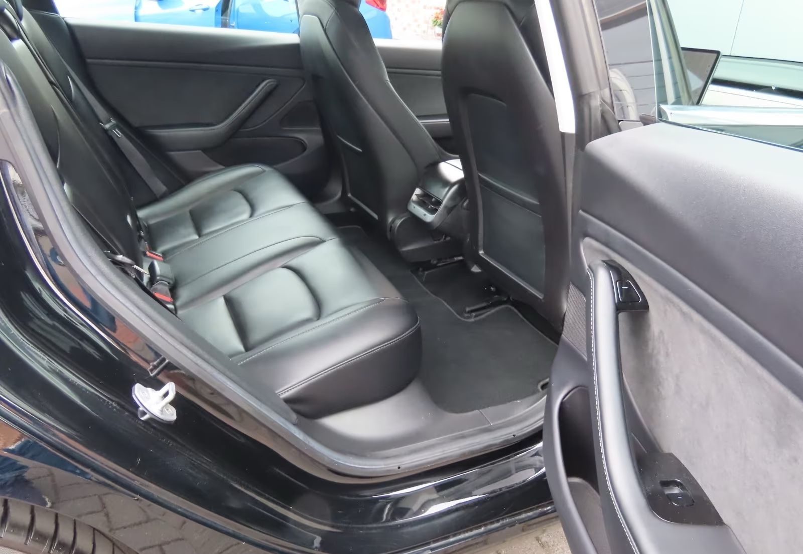 Tesla Model 3 Long Range Dual AWD 75 KWH foto 15