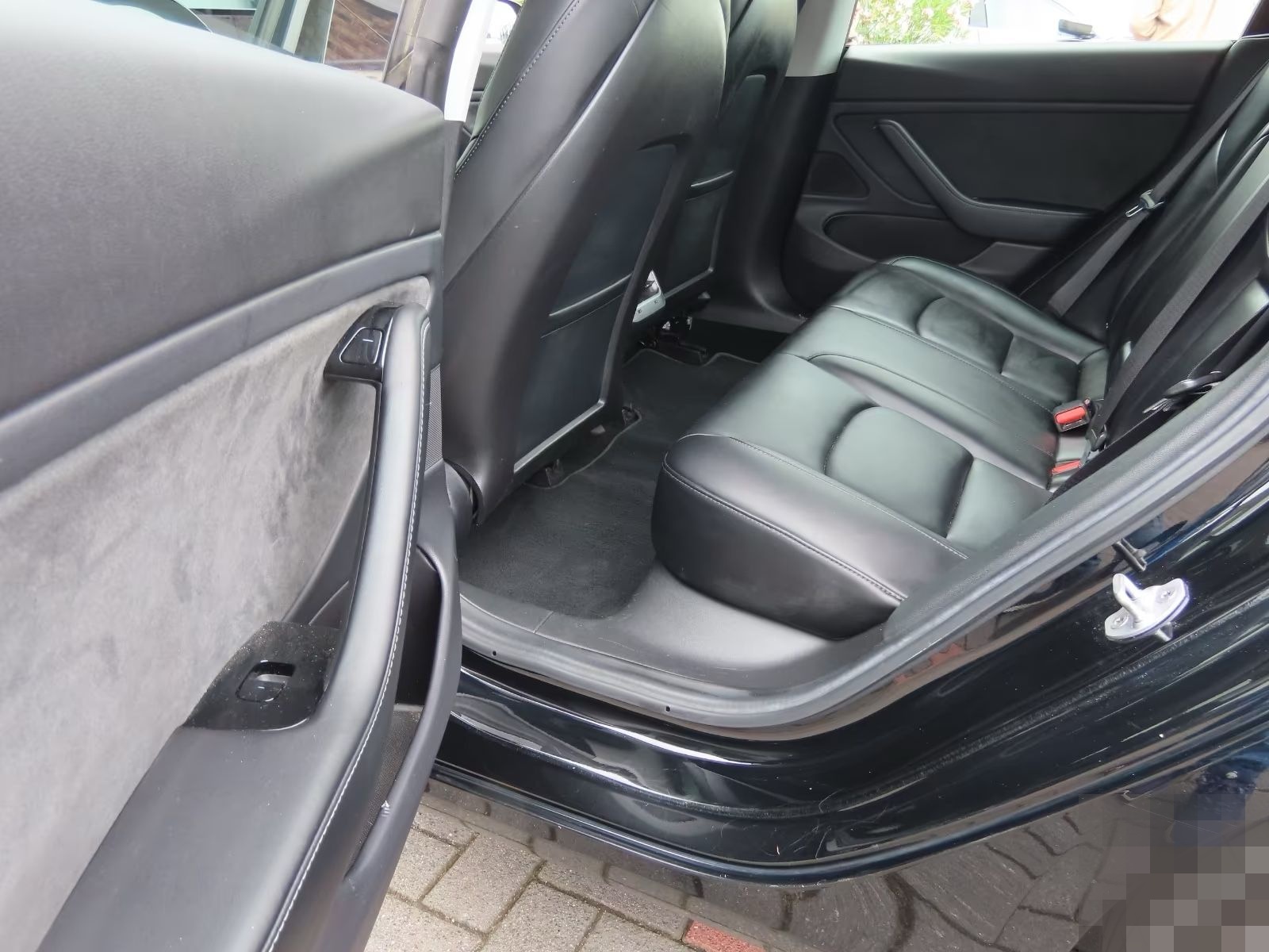 Tesla Model 3 Long Range Dual AWD 75 KWH foto 16