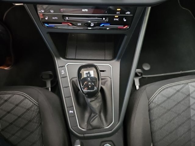 Volkswagen Polo 1.0 TSI DSG R-Line LED-MATRIX NAVI BEATS-SO foto 18