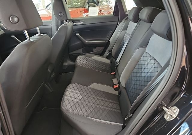 Volkswagen Polo 1.0 TSI DSG R-Line LED-MATRIX NAVI BEATS-SO foto 10