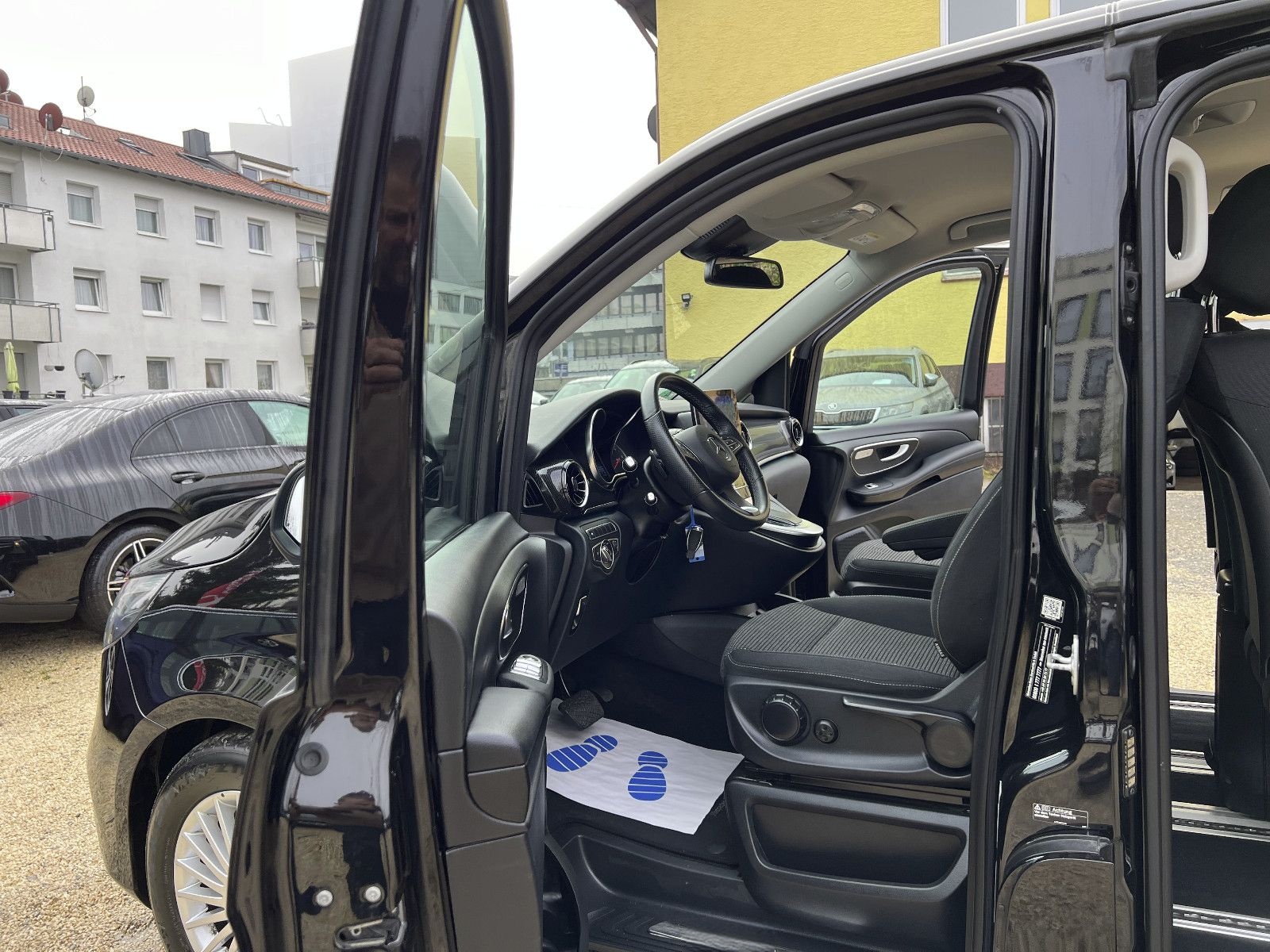 Mercedes-Benz V 300 d kompakt Edition 7-SITZ+AHK+KAMERA+SPURA. foto 11