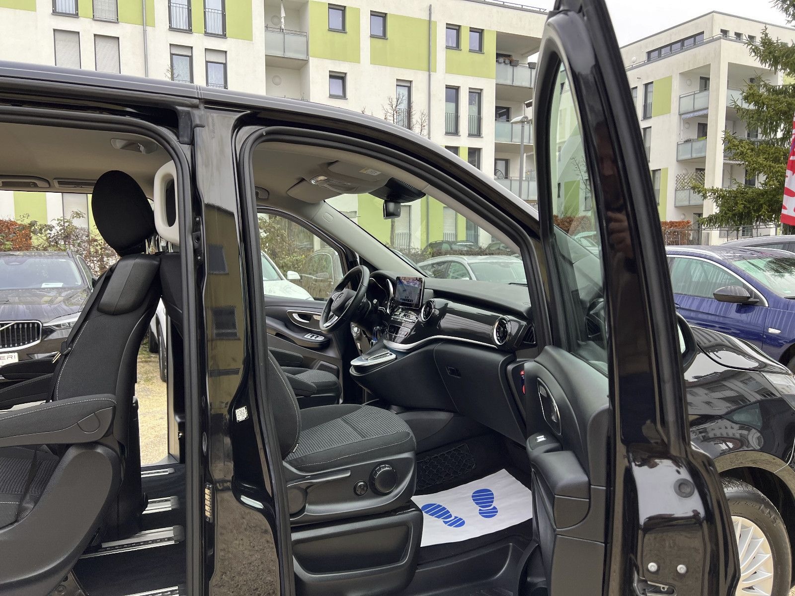 Mercedes-Benz V 300 d kompakt Edition 7-SITZ+AHK+KAMERA+SPURA. foto 12