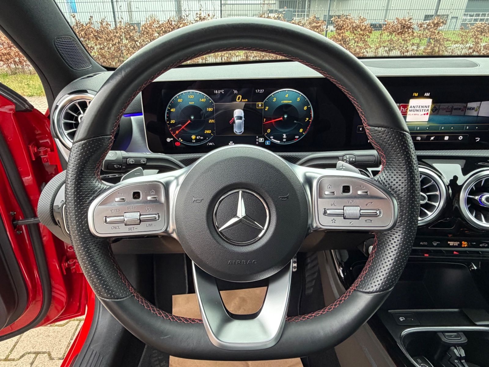 Mercedes-Benz A 180 AMG LED Night Kamera 1.Hd SHZ Ambiente foto 14