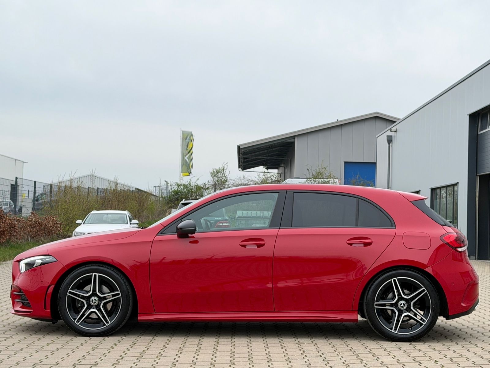 Mercedes-Benz A 180 AMG LED Night Kamera 1.Hd SHZ Ambiente foto 8