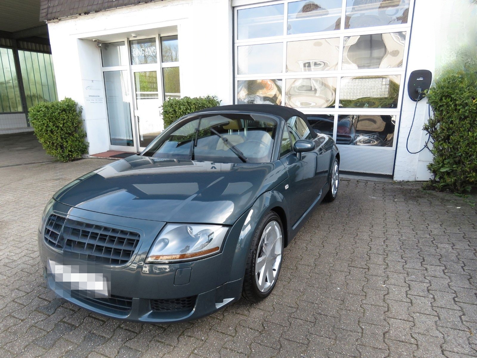 Audi TT Coupe/Roadster 3.2 Roadster quattro foto 3