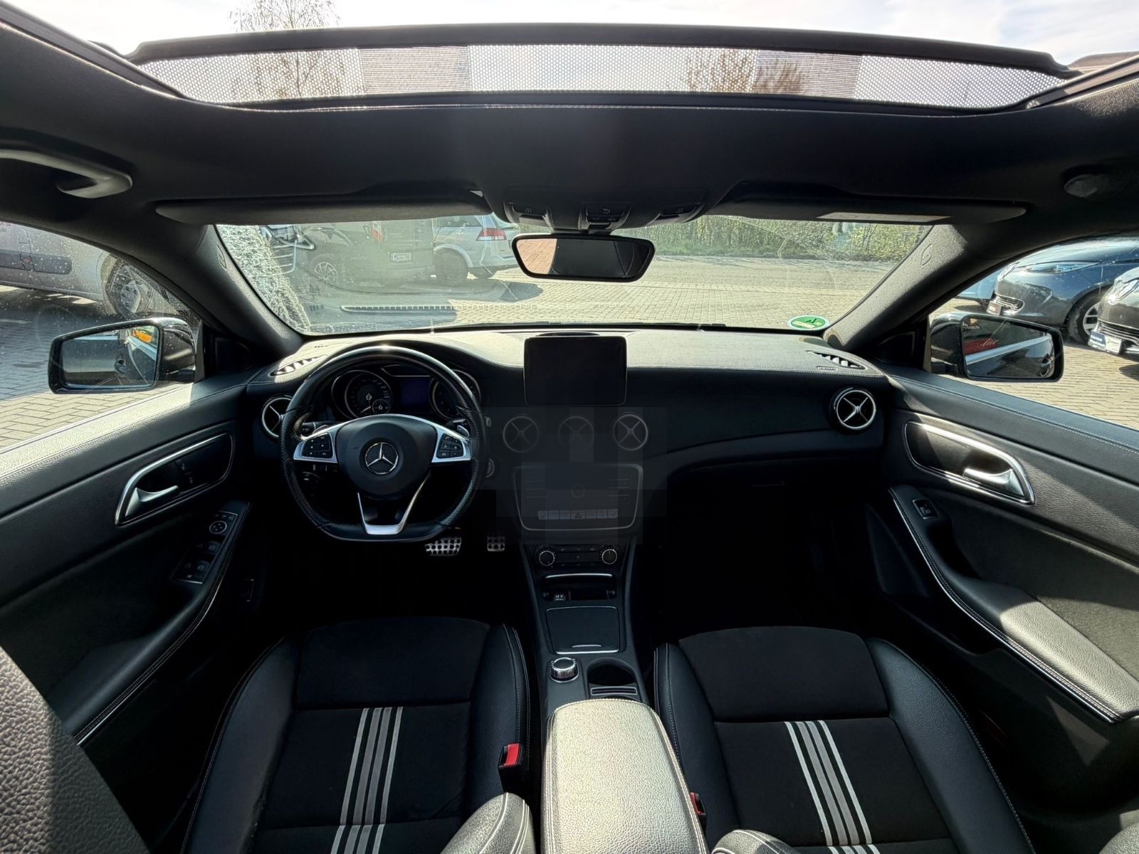 Mercedes-Benz CLA Shooting Brake CLA 180 foto 12