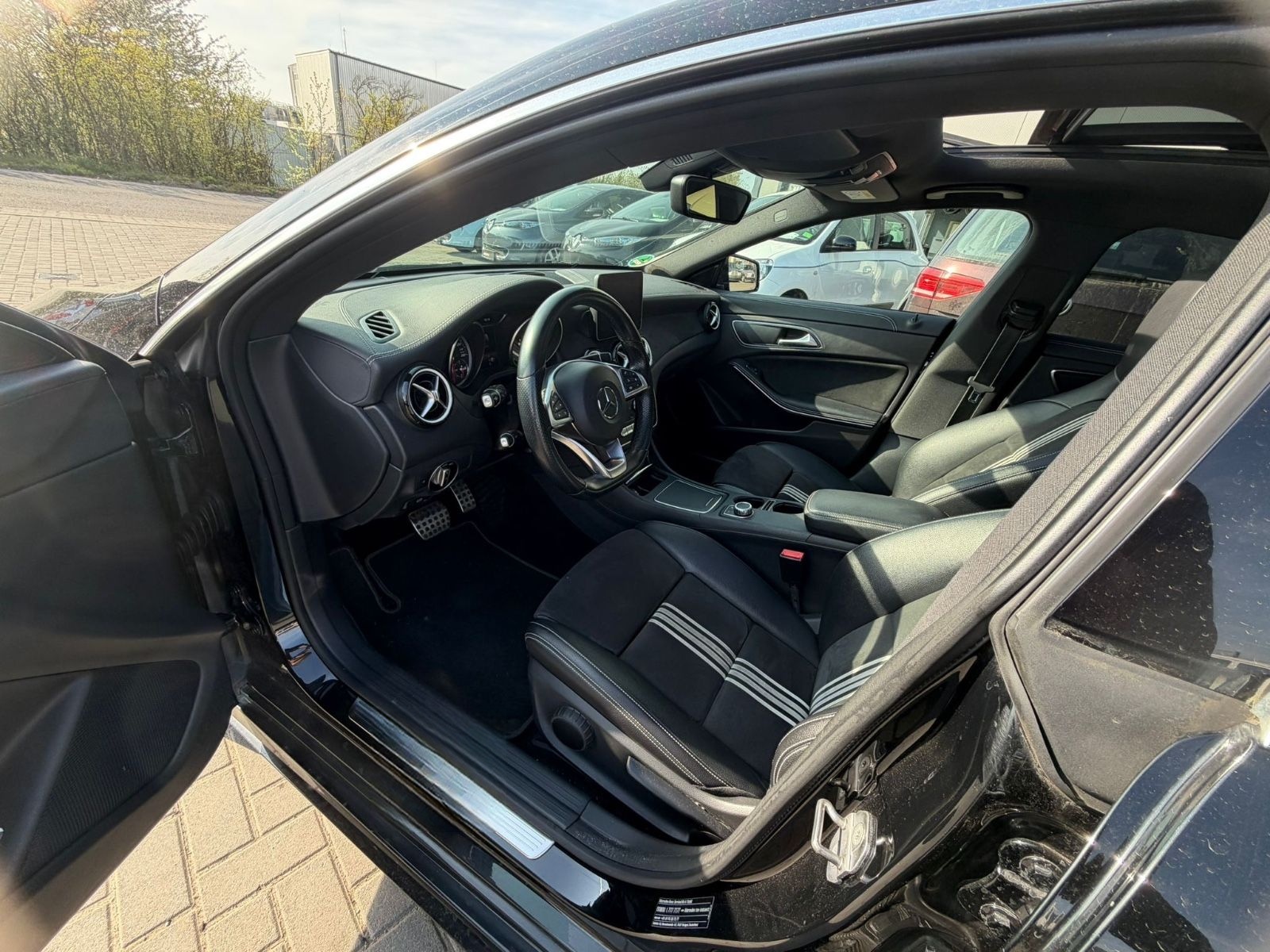 Mercedes-Benz CLA Shooting Brake CLA 180 foto 10