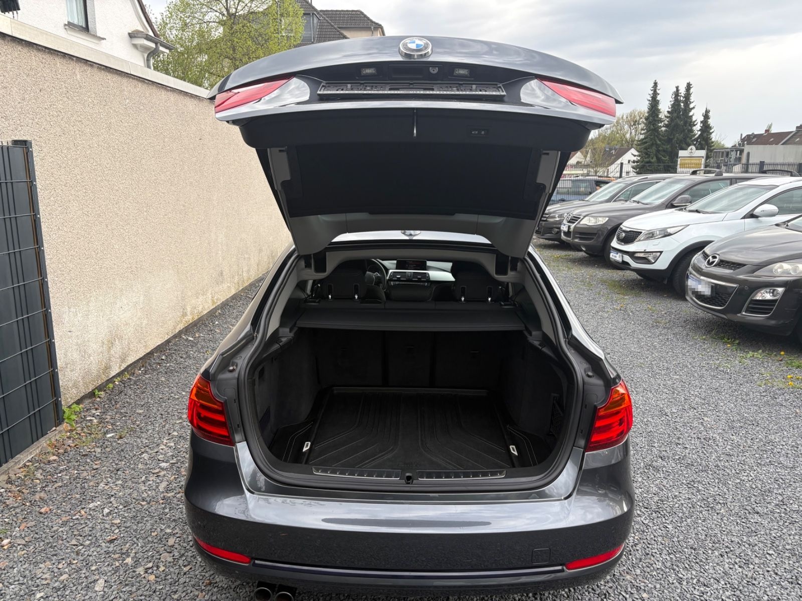 BMW Gran Turismo 330 d xDrive/Navi,Automatik,Kamera, foto 16