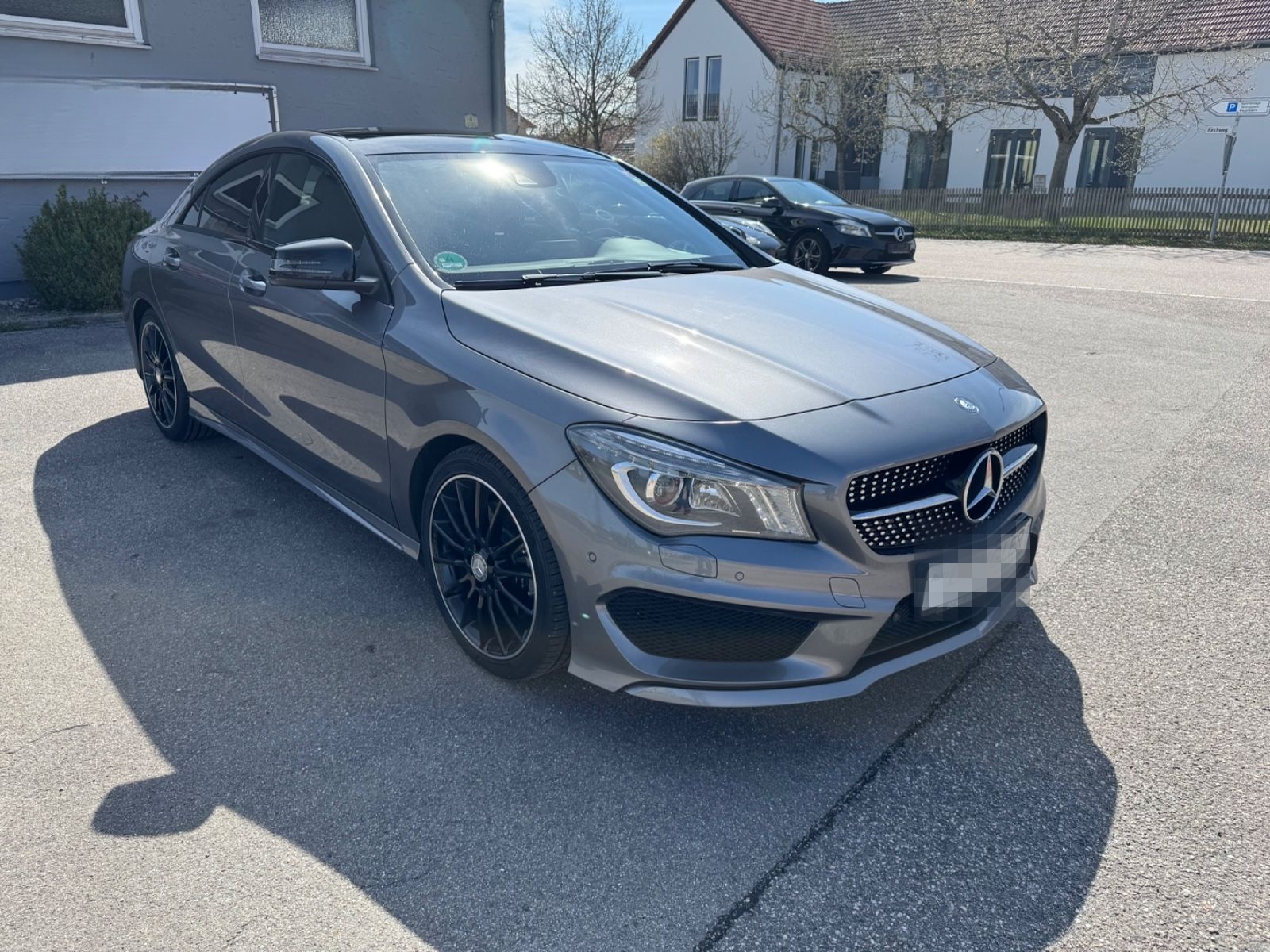 Mercedes-Benz CLA 220 d AMG,Pano,Autom,LED,Navi,SHZ,Night Pake foto 3
