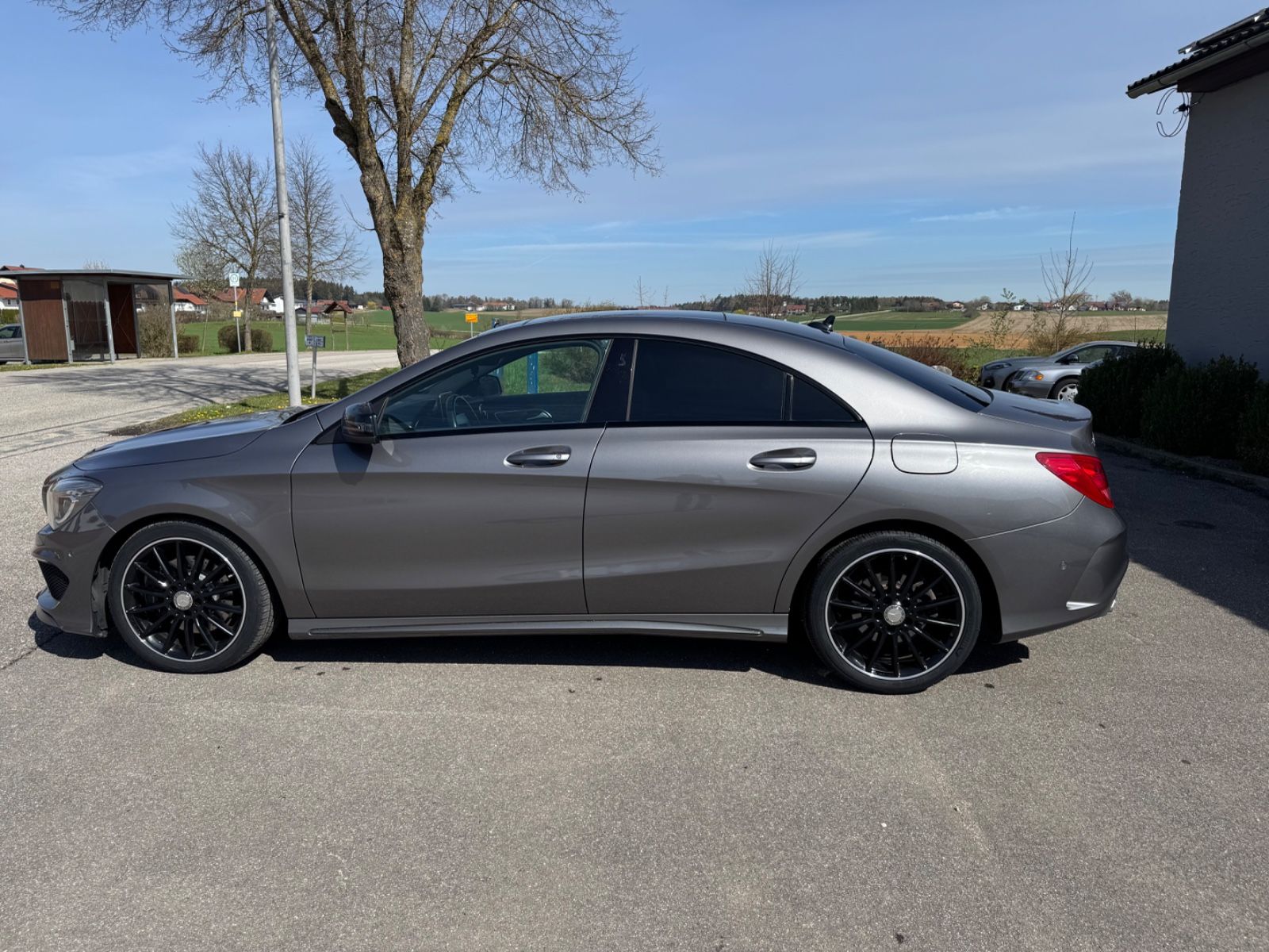 Mercedes-Benz CLA 220 d AMG,Pano,Autom,LED,Navi,SHZ,Night Pake foto 7