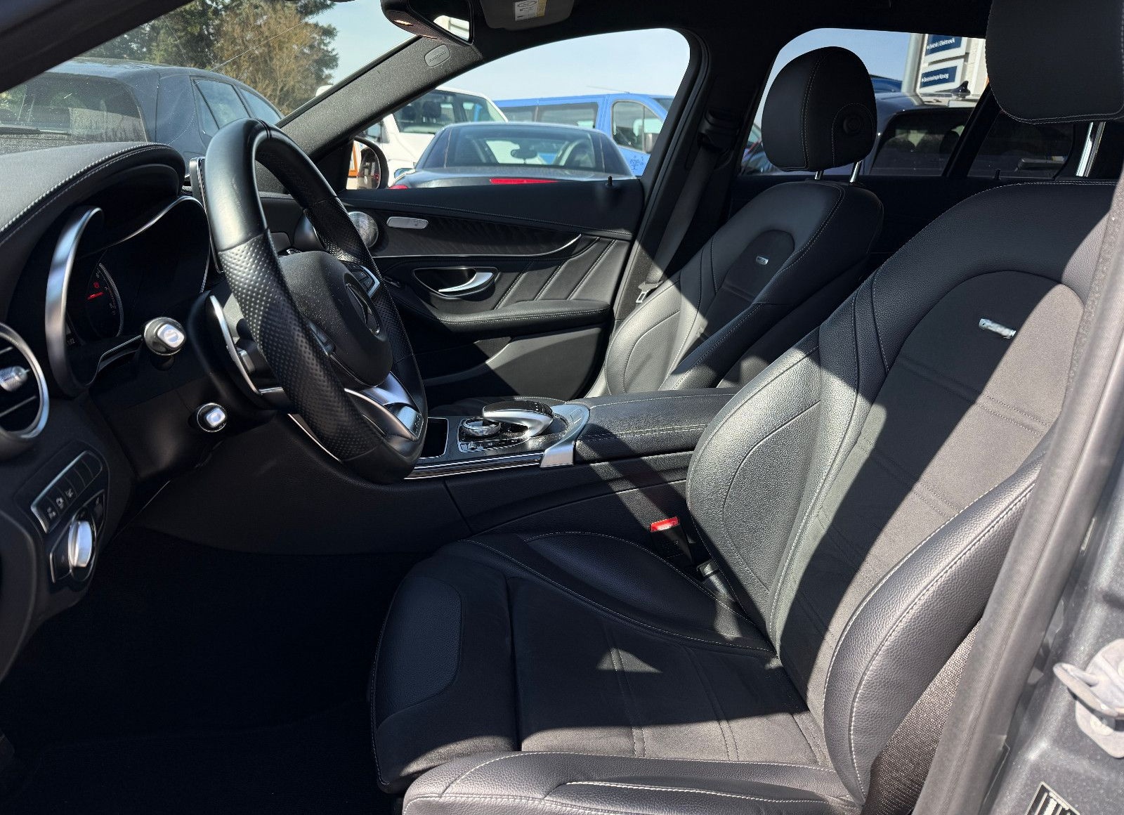 Mercedes-Benz C63 AMG T-Modell (Performance AGA,Night-Paket) foto 9