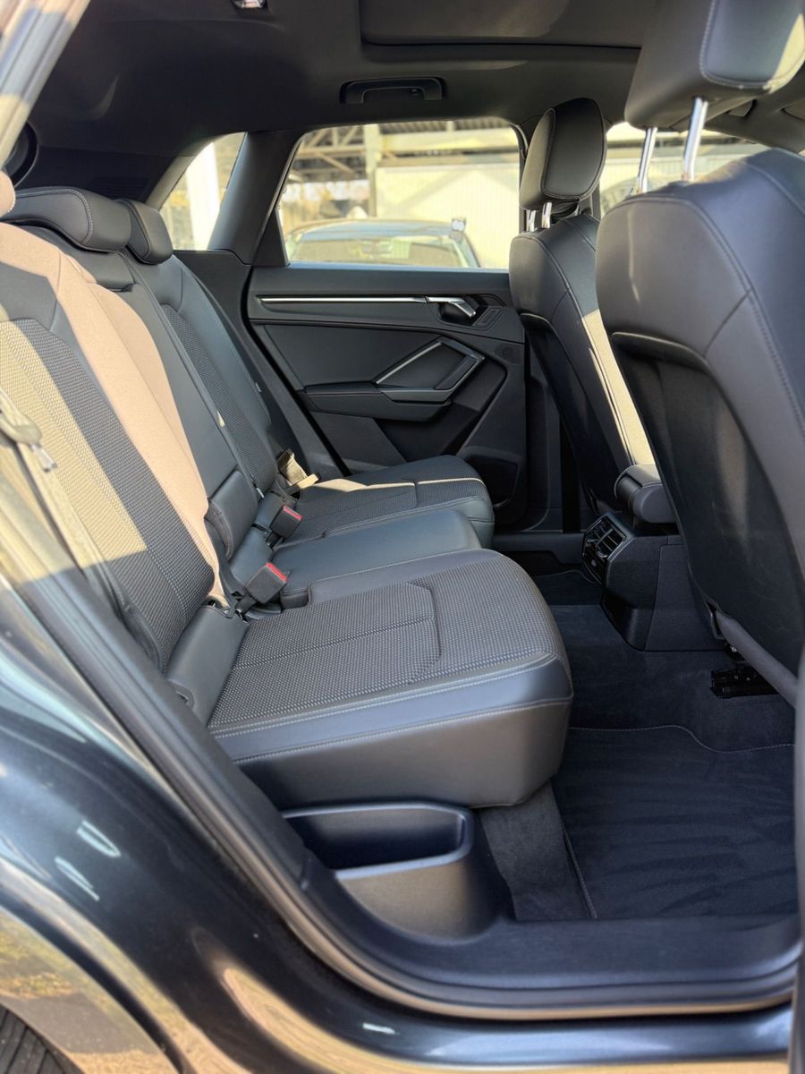 Audi Q3 40 TDI quattro S line OPTIK*PANO*ACC foto 13