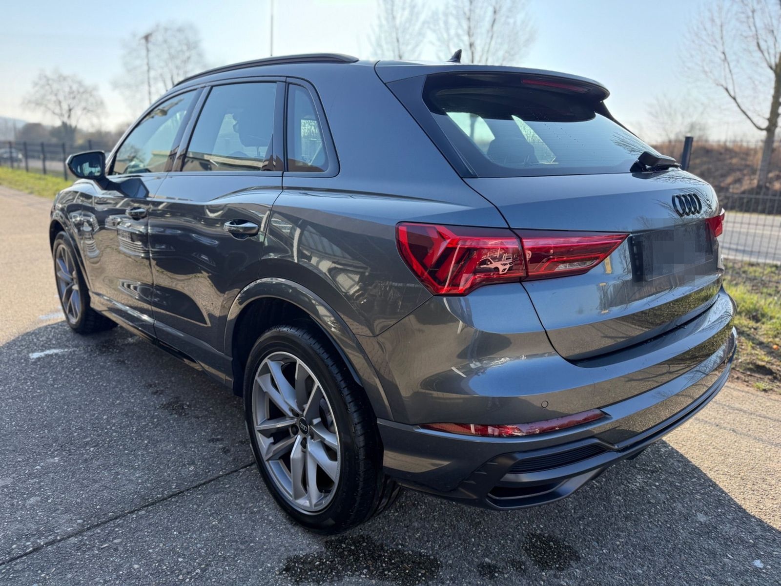 Audi Q3 40 TDI quattro S line OPTIK*PANO*ACC foto 3