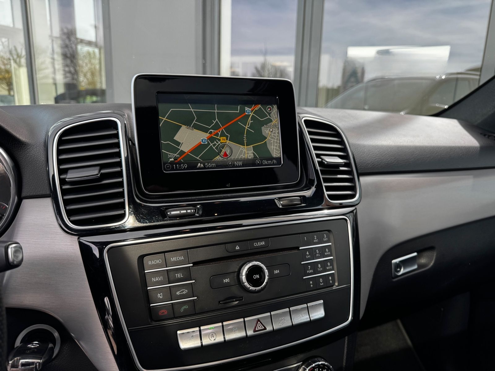 Mercedes-Benz GLE 250 d 4Matic AHK+Navi+MultiBeam+Kamera+Sc... foto 13