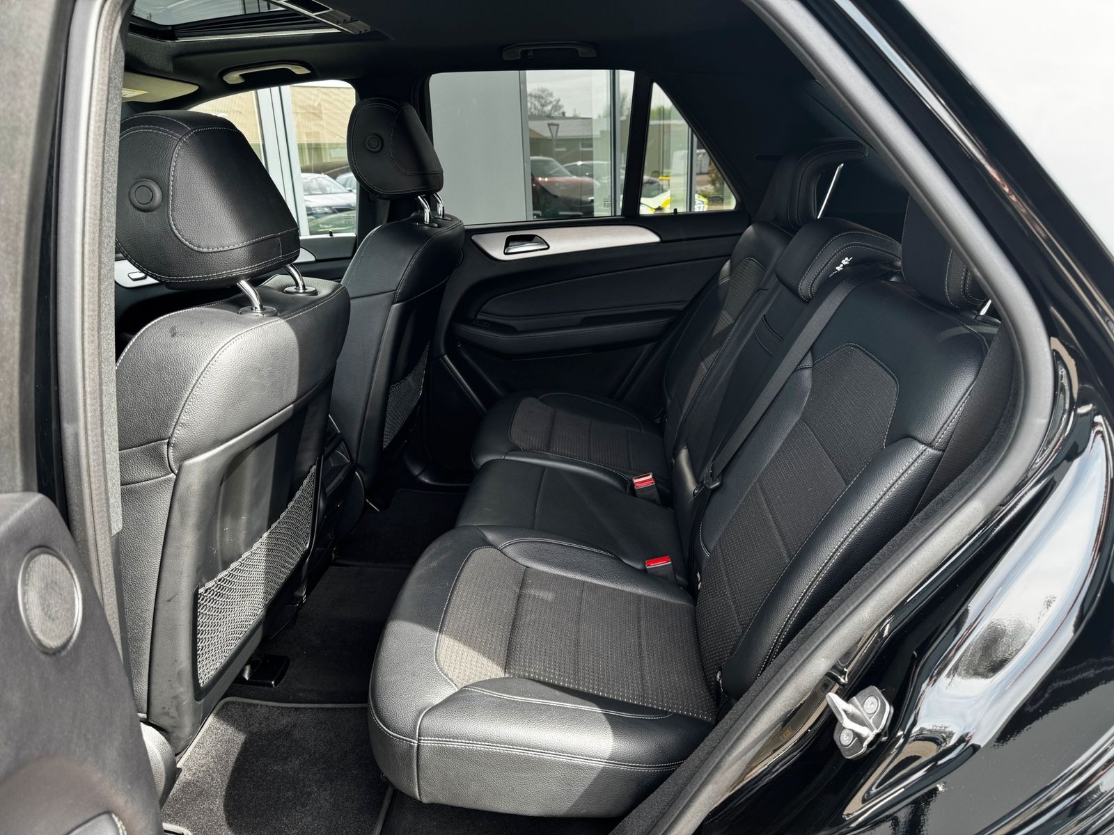 Mercedes-Benz GLE 250 d 4Matic AHK+Navi+MultiBeam+Kamera+Sc... foto 17