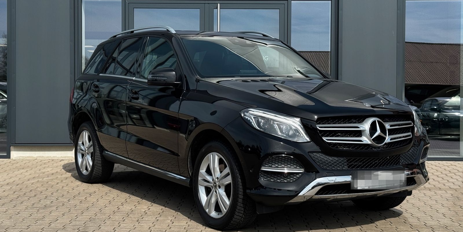 Mercedes-Benz GLE 250 d 4Matic AHK+Navi+MultiBeam+Kamera+Sc... foto 3