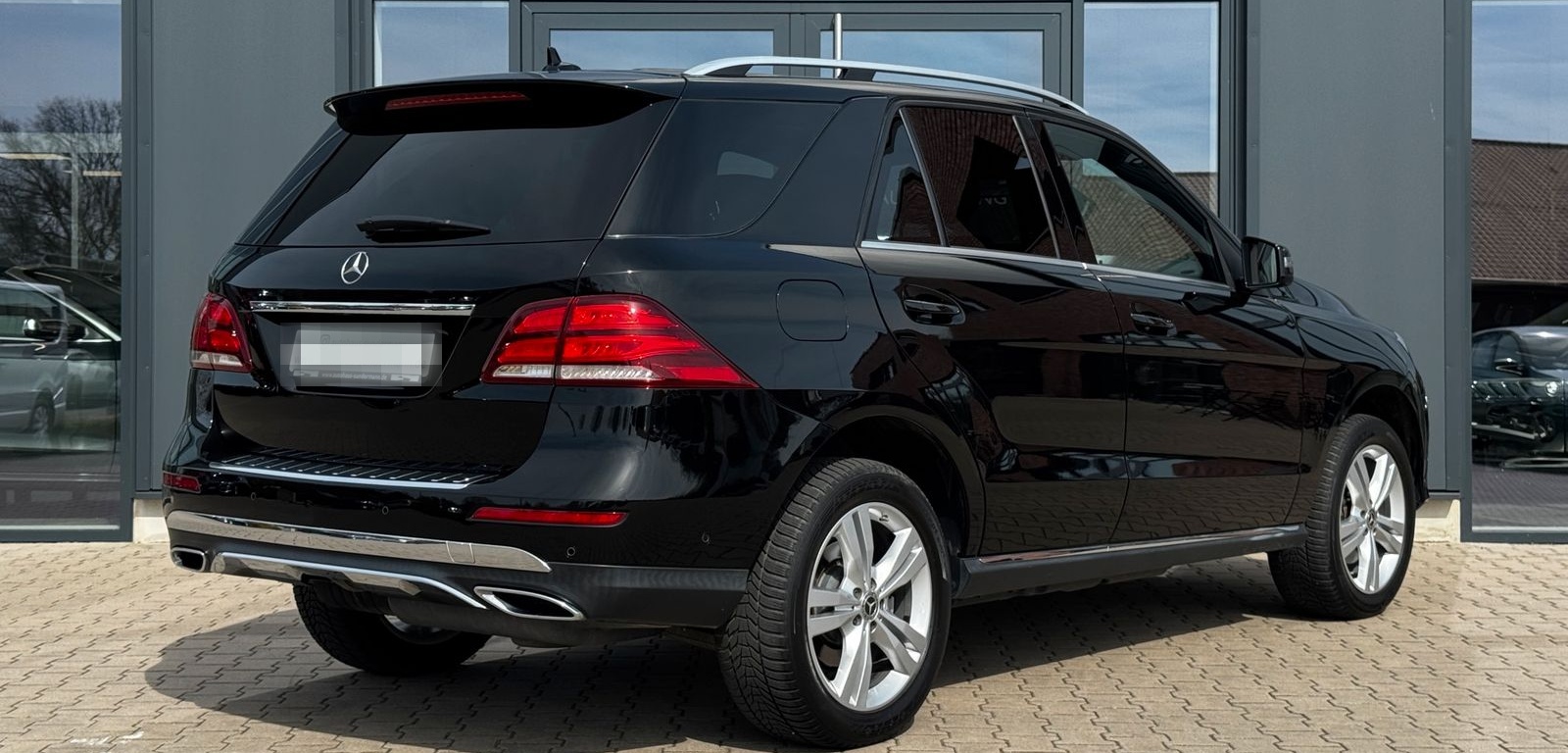 Mercedes-Benz GLE 250 d 4Matic AHK+Navi+MultiBeam+Kamera+Sc... foto 4