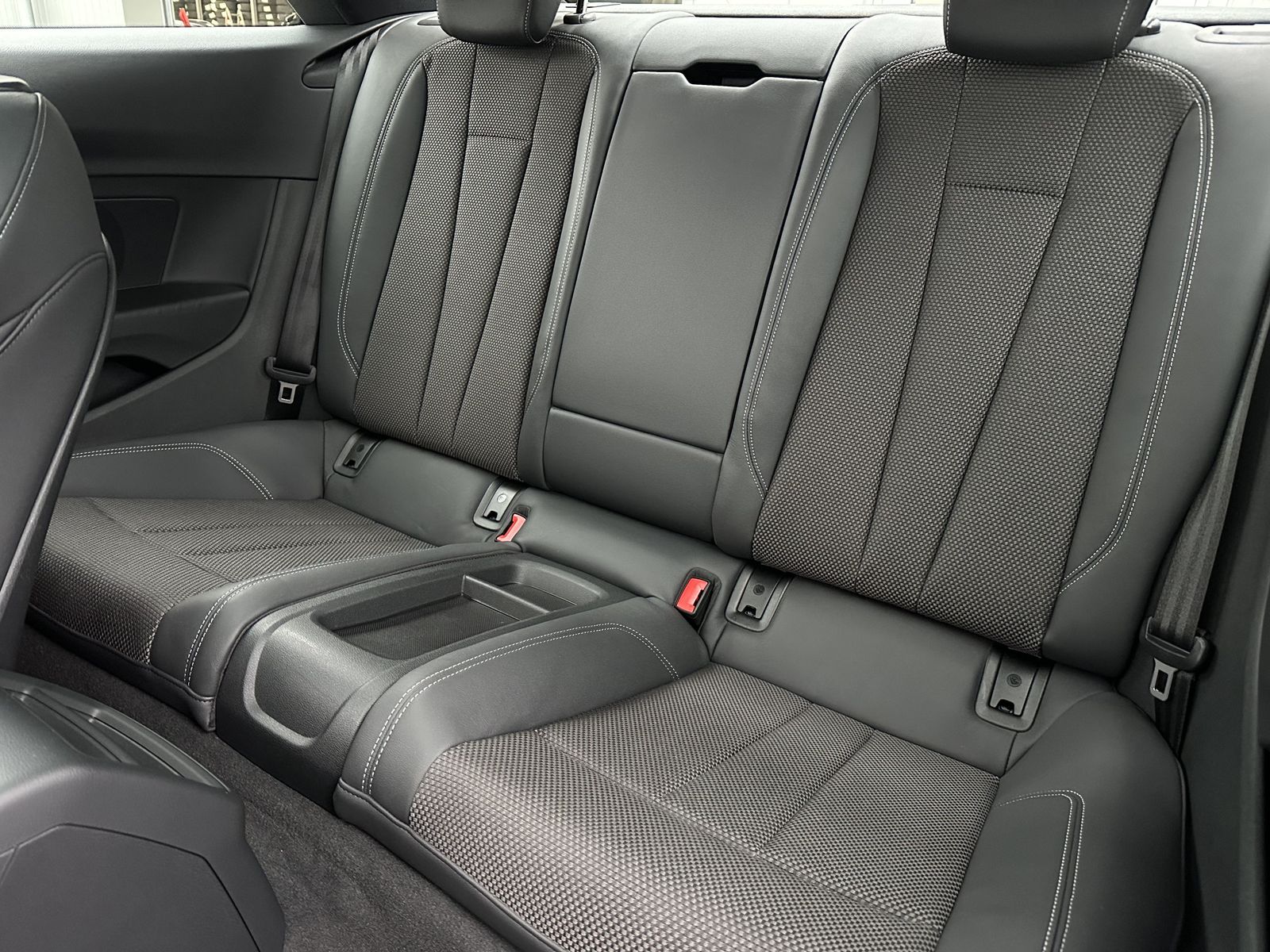 Audi A5 40 TDI Qu S-Line Individual NAV+LED+PANO+19ZO foto 10