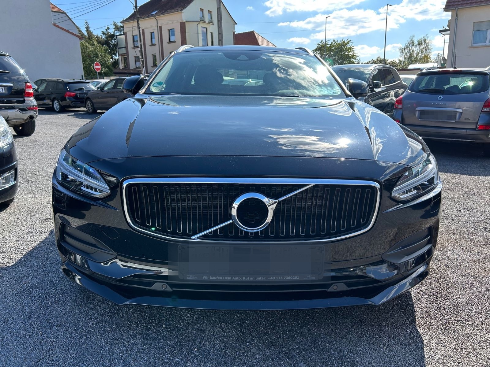 Volvo V90 MOMENTUM MEMORY + LANE ASSIST + AHK foto 2