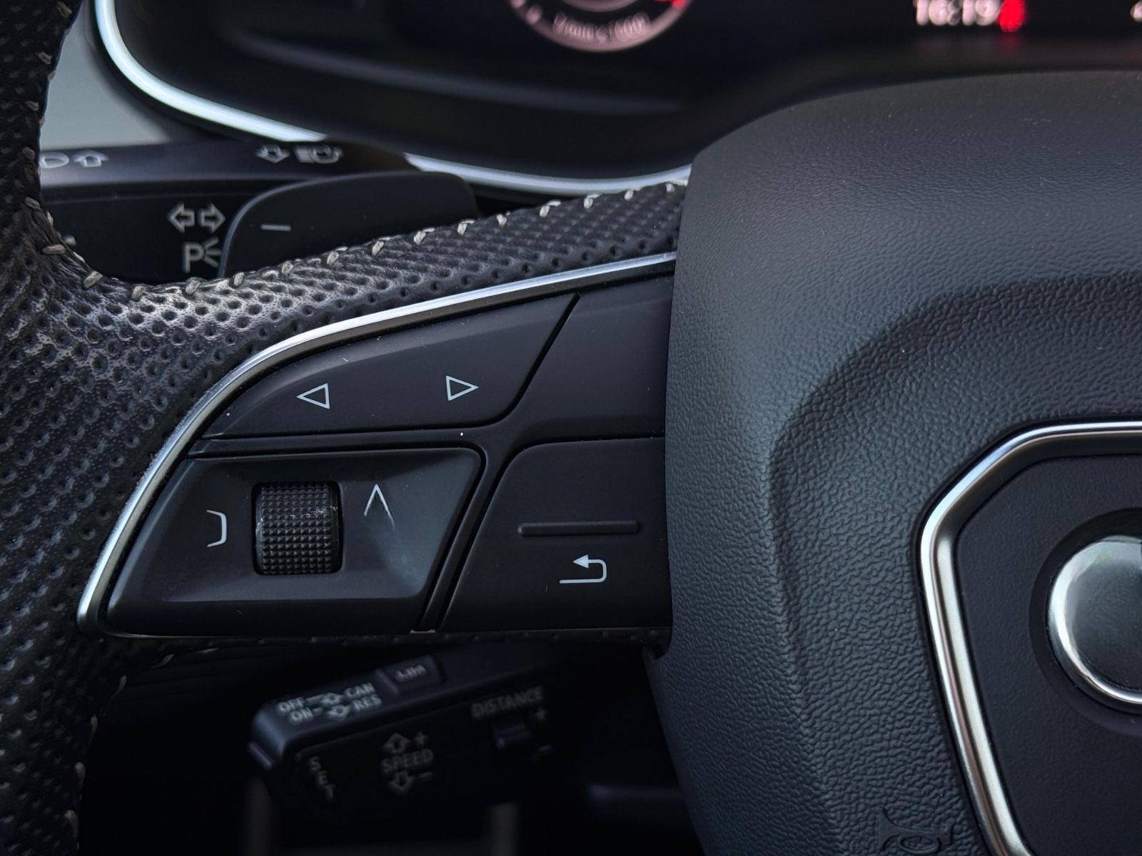 Audi Q7 50 TDI quattro+S-line+Head-up+AHK+Pano+7-Sitz foto 16