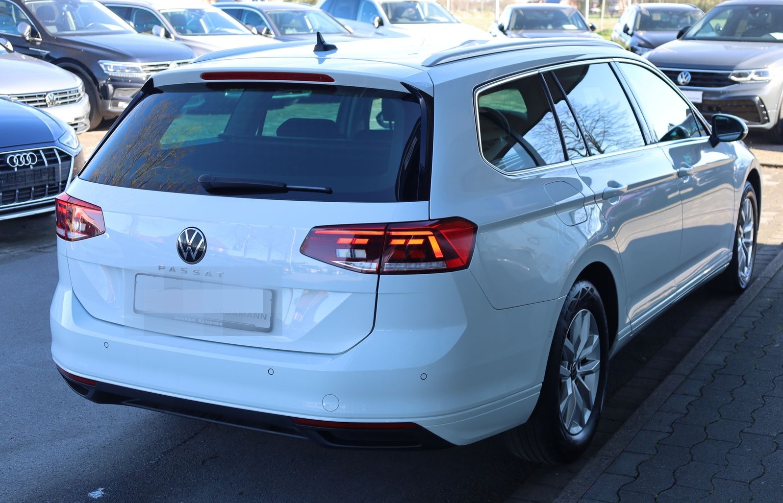 Volkswagen Passat Variant Business*Virtual*Memory*CAM*AHK* foto 10