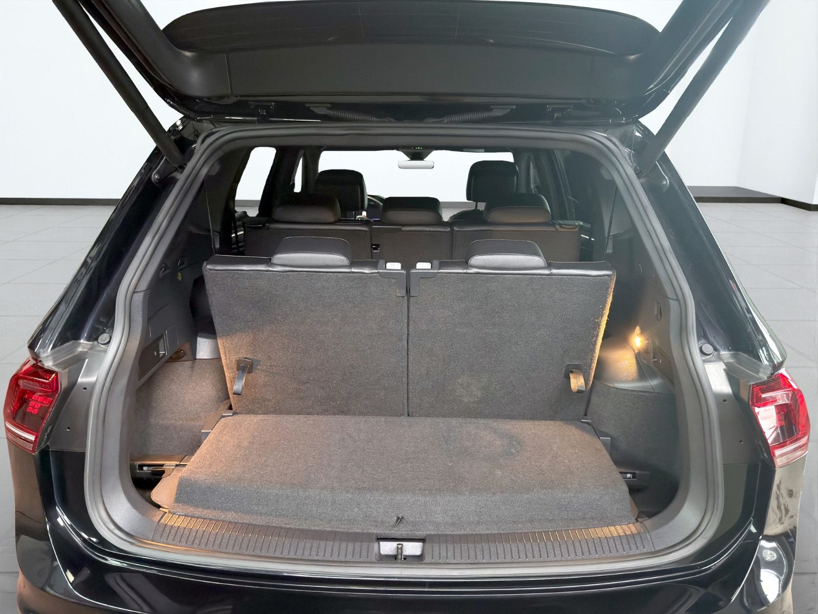 Volkswagen Tiguan Allspace R Line 4Motion foto 14